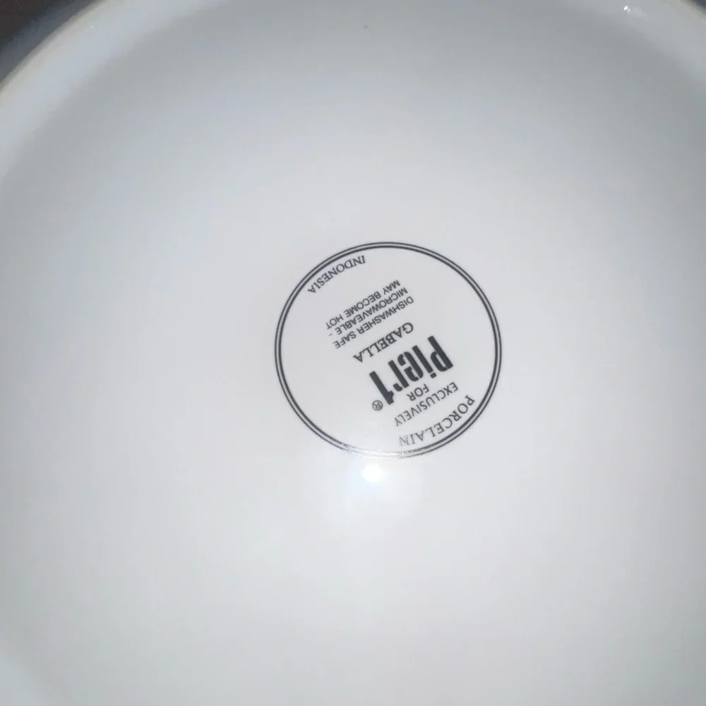 Pier 1 Imports Gabriella dinner Plate 10”